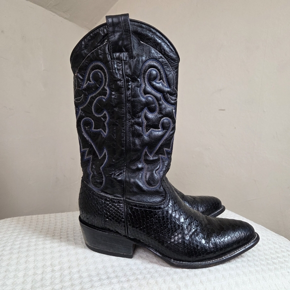 Black Python Snakeskin Western Cowboy Boots Men’s 10 Runs Small Handmade Mexico